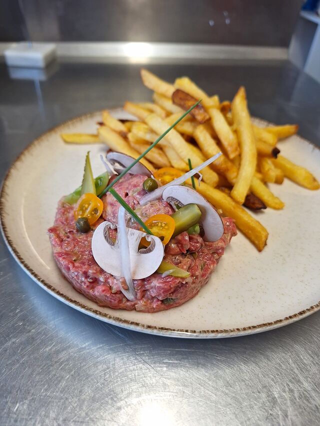 Tartare de boeuf préparé 