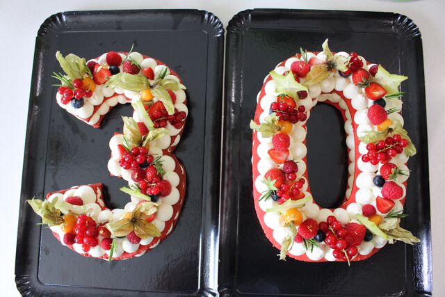 Number Cake fruits Rouges 