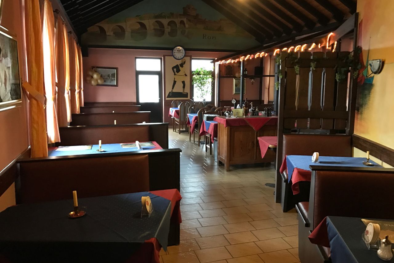 Pizzeria Da Papalia Restaurant Koln Italienische Kuche In Meiner Nahe Jetzt Reservieren