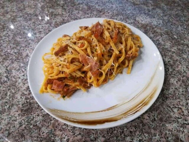 Choose your dish of pasta and enjoy pure satisfaction!