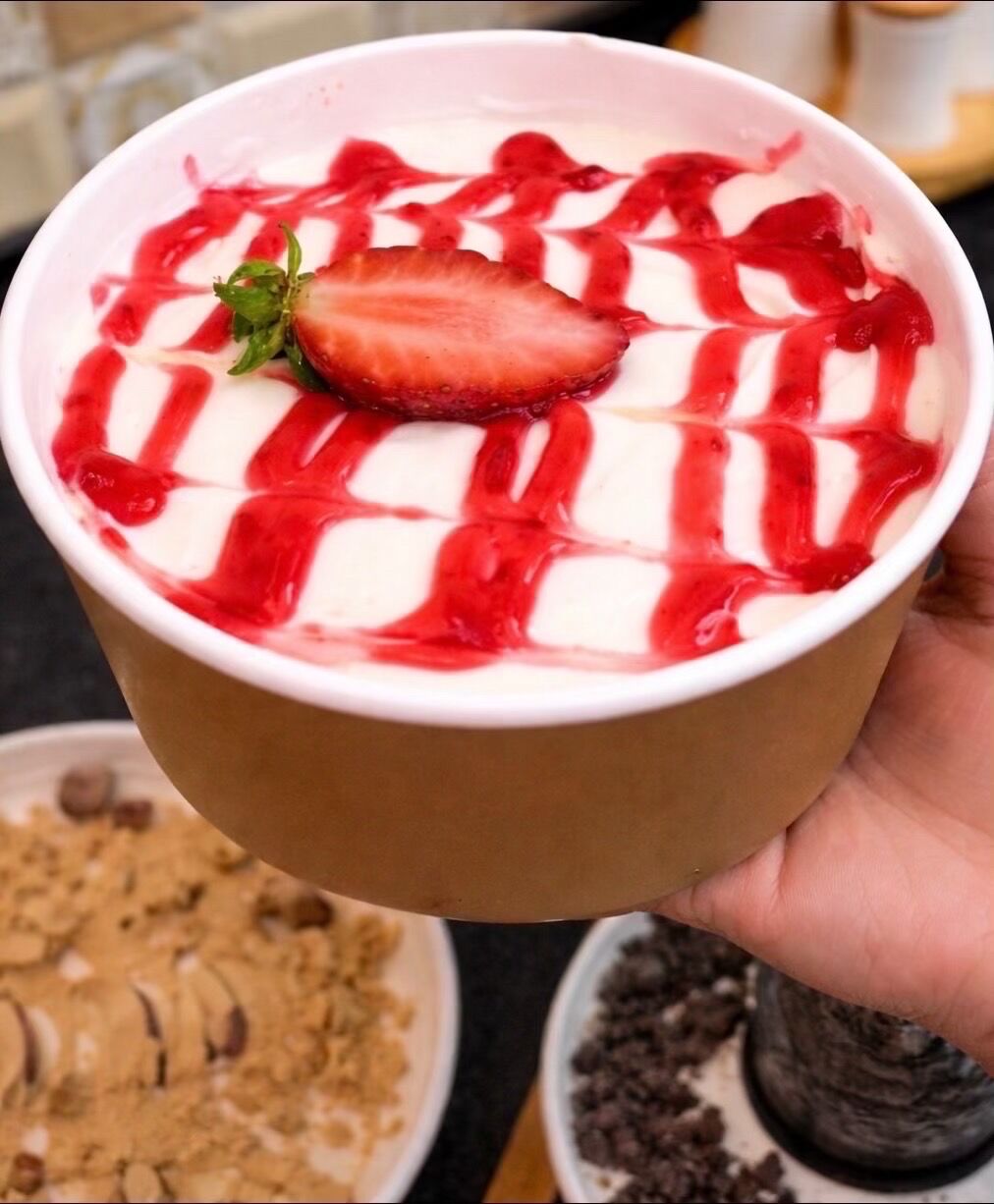 Tiramisu, fraise 8€ clé