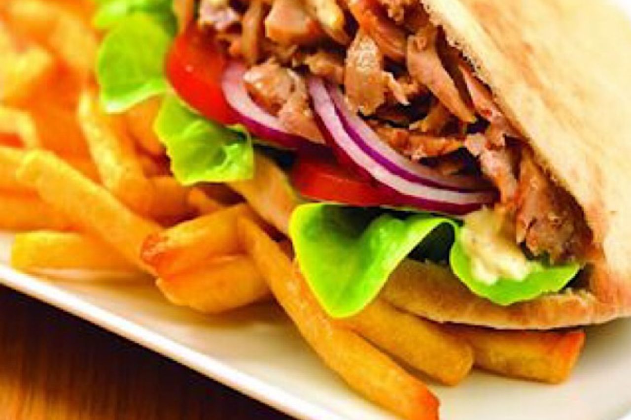 Les Kebabs M’Tacos.