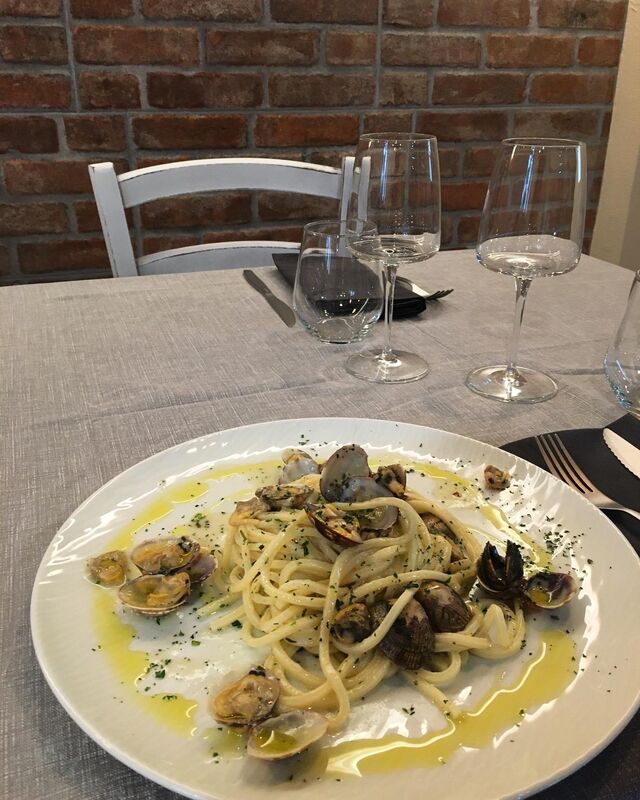 Spaghetti alla chitarra con vongole 