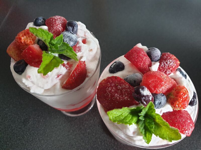 Coś do kawy .Deser na mleku migdalowym.