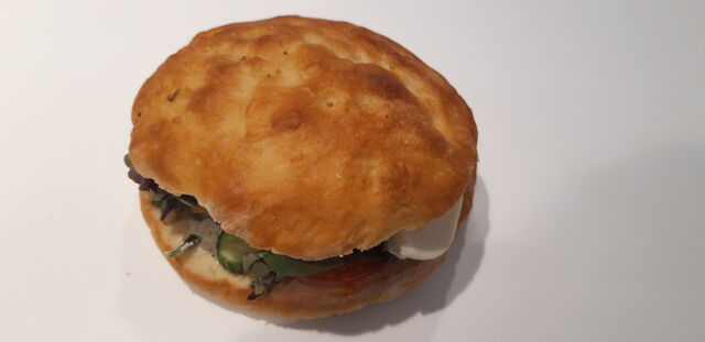 Jedes Brötchen kann nach Wunsch belegt werden 