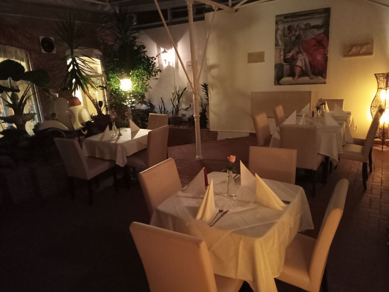 Hintere Terrasse mit Einzigartige Ambiente 