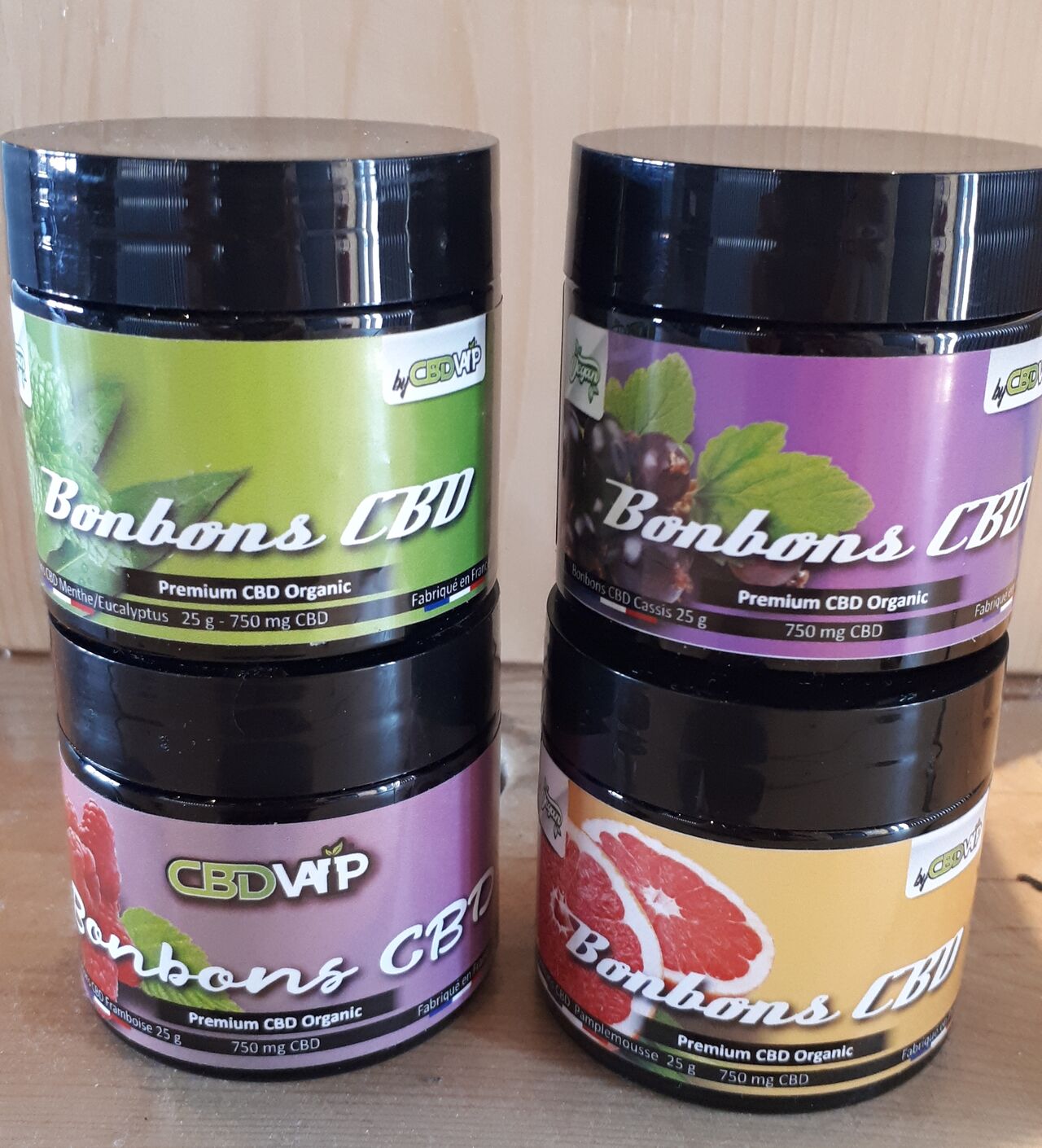 Bonbon boite de 25gr avec diffèrent gout