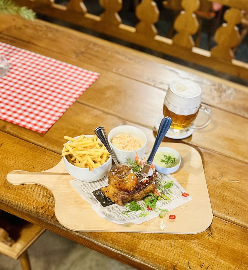 Pečené kolénko na pivíčku