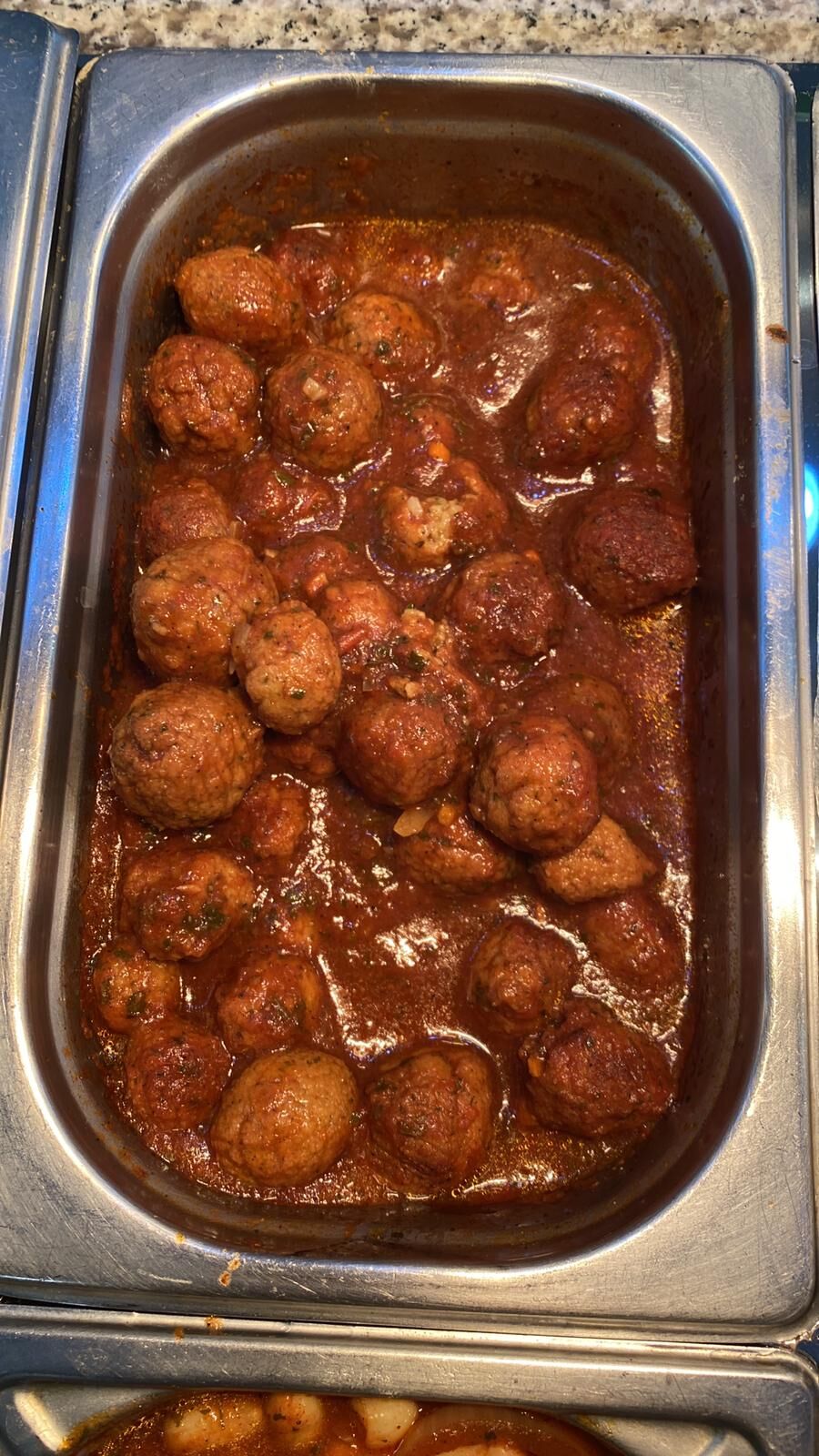 Vegane Seitan Bällchen mit Tomatensauce