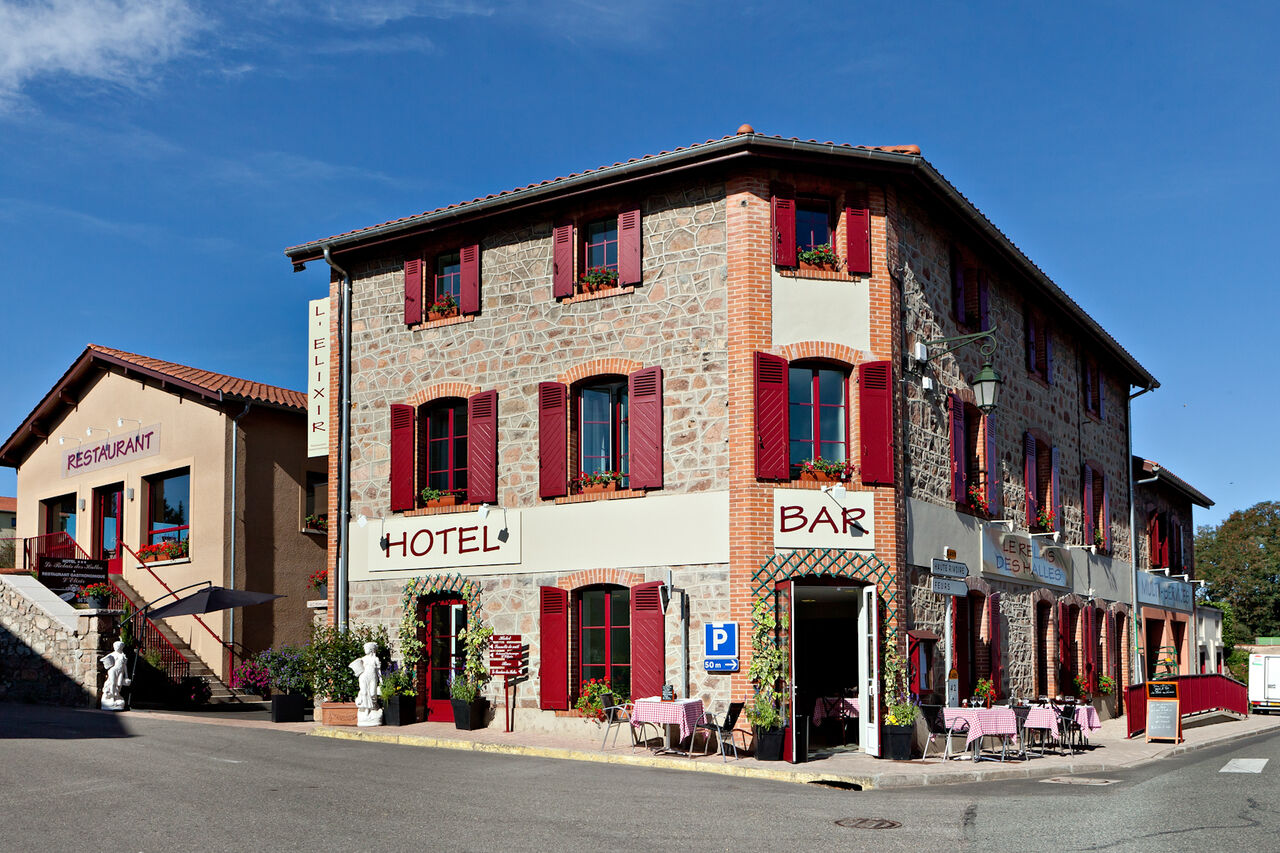 hôtel restaurent des halles 69610