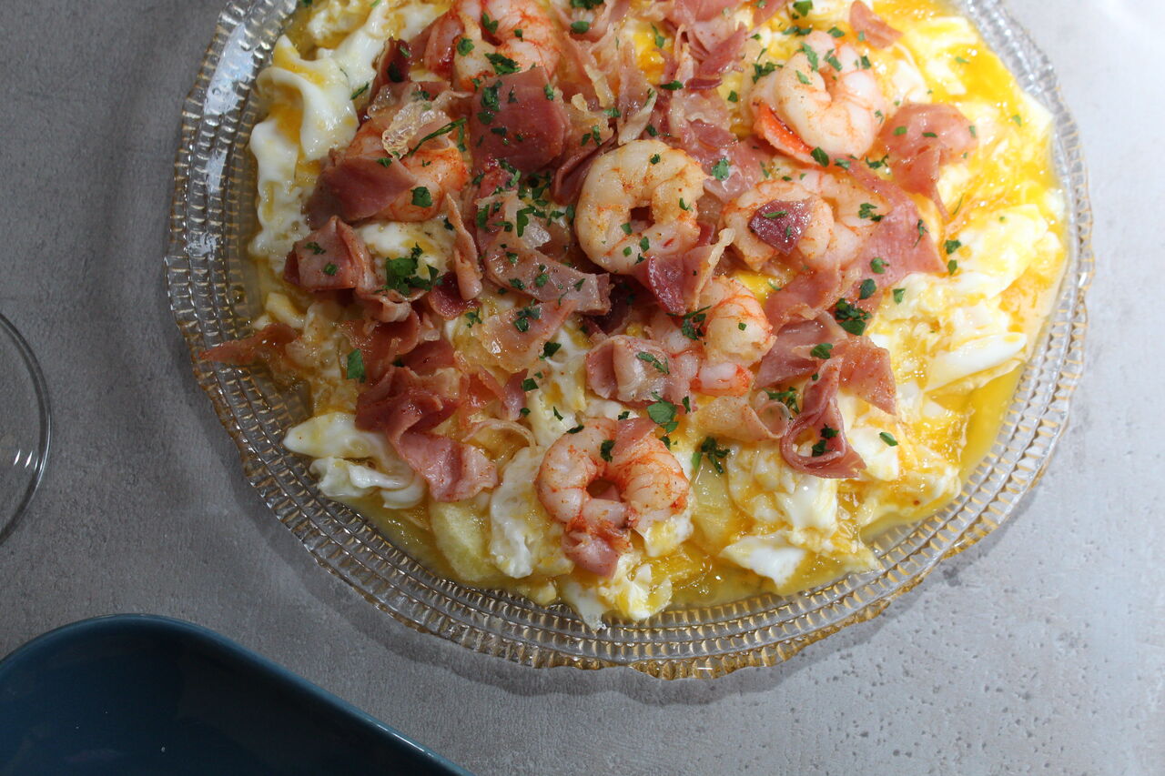 Huevos rotos mar y montaña