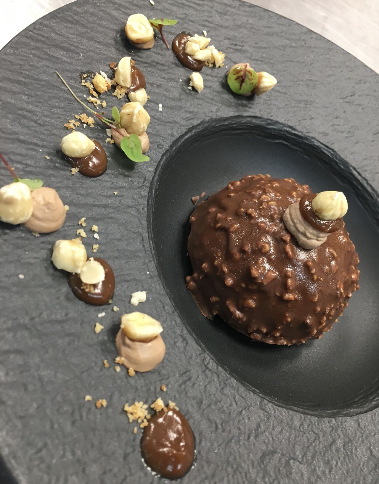 certains le connaisse d'autre vont AIMER le connaître :-)