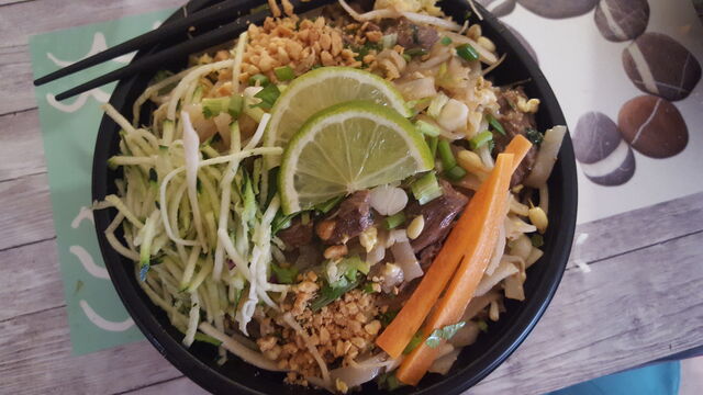 Notre Khao pad kai riz frit Thaïlandais 