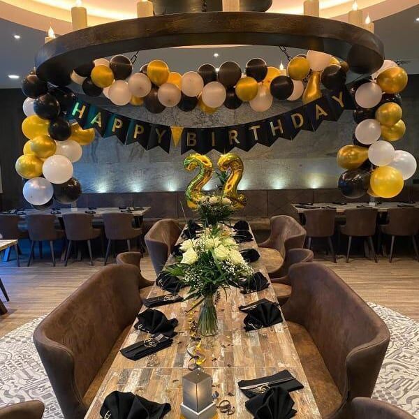 In unserem gemütlichen Clubraum ist für alle Anlässe ausreichend Platz!