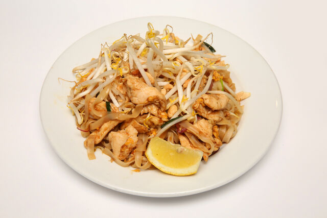 Pad Thai z kurczakiem