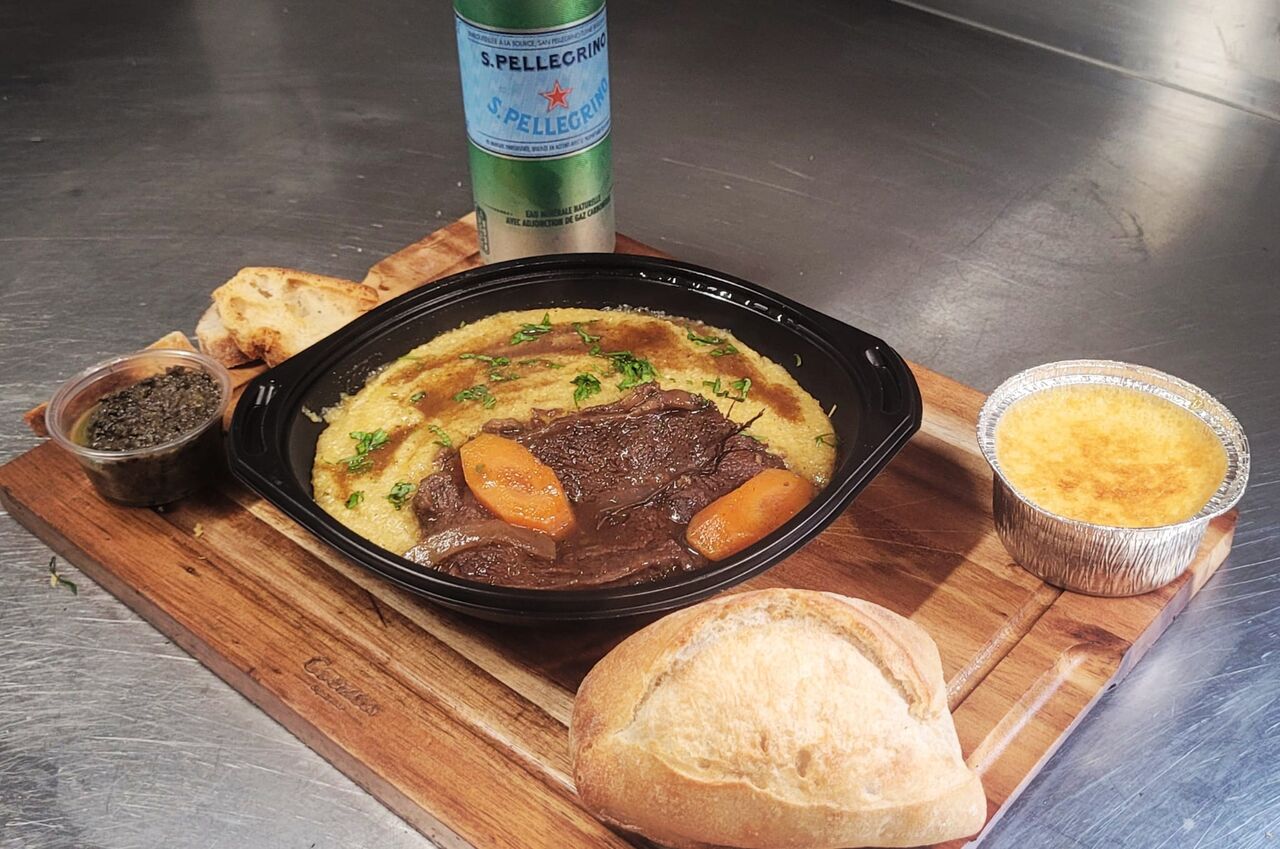 Paleron de bœuf braisé, polenta crémeuse. Flan aux oeufs