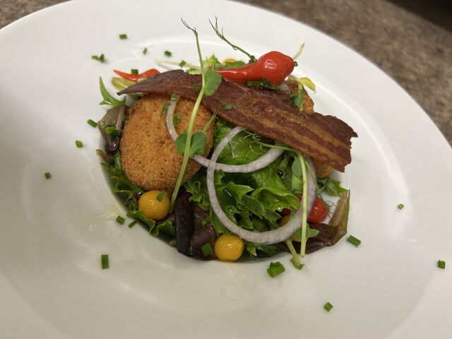 Chèvre pané chips de lard