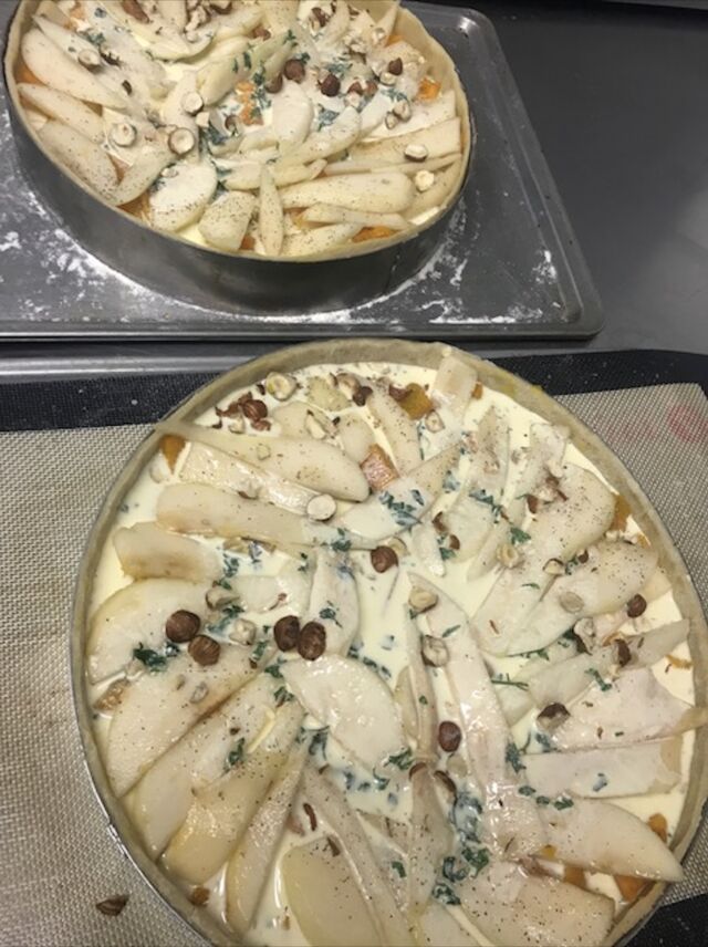 Toutes nos tartes sont faites maison, pâte au beurre et farine bio.