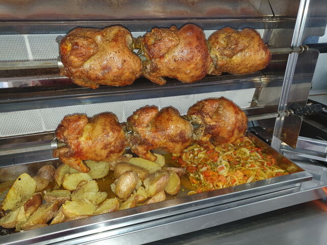 Acemos pollo alas todos los dias 