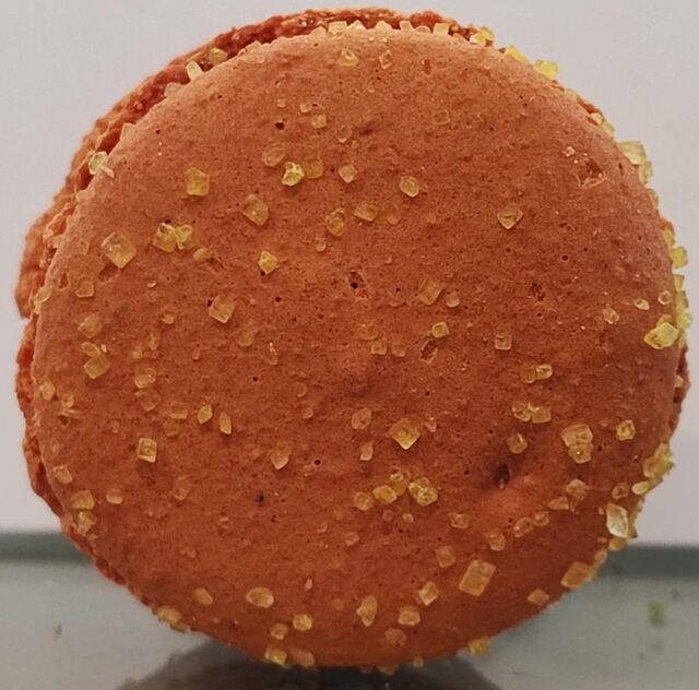 Macaron Crème Brulée