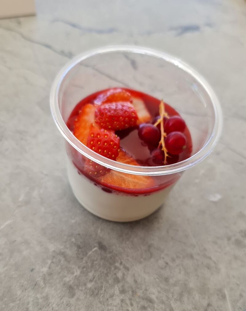 Panna Cotta Fruits Rouge