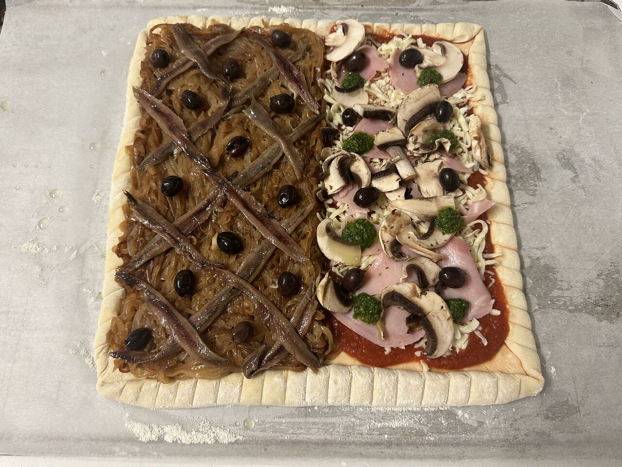 Plaque 1/2 Reine 1/2 Pissaladiere