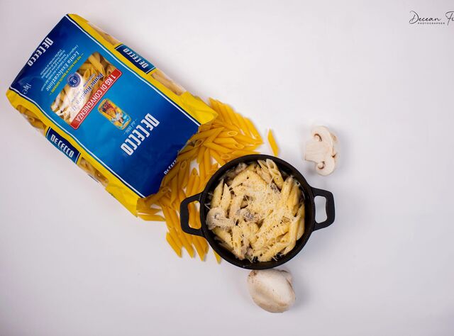 Penne cu Pui și Ciuperci