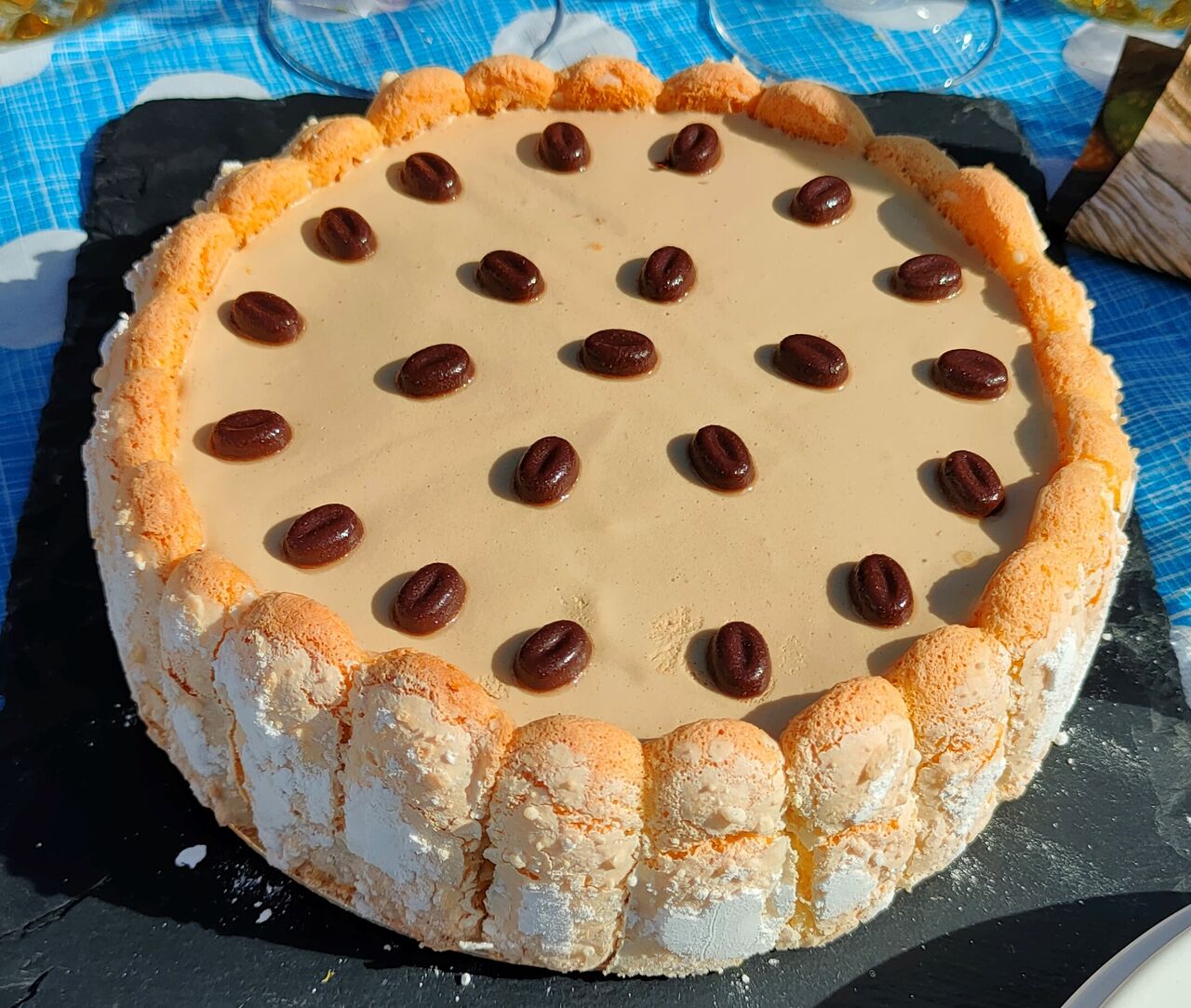 Charlotte au café (mousse bavaroise au café)