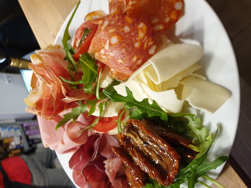 Antipasto misto di salumi