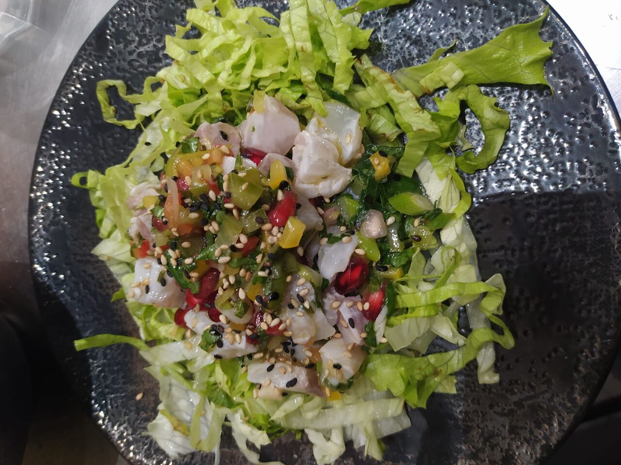 Ceviche de maigre à la grenade