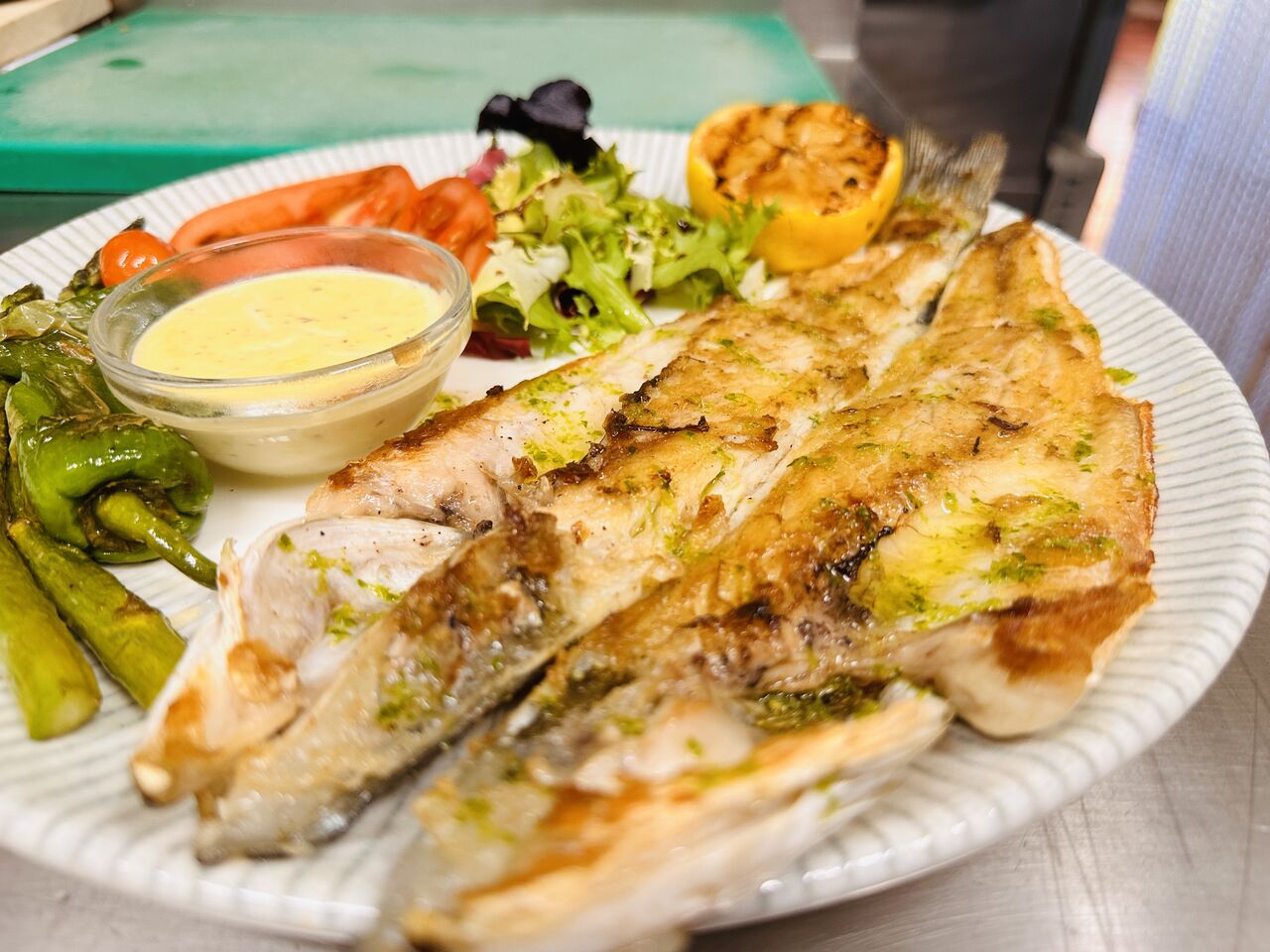 Lubina a la parrilla