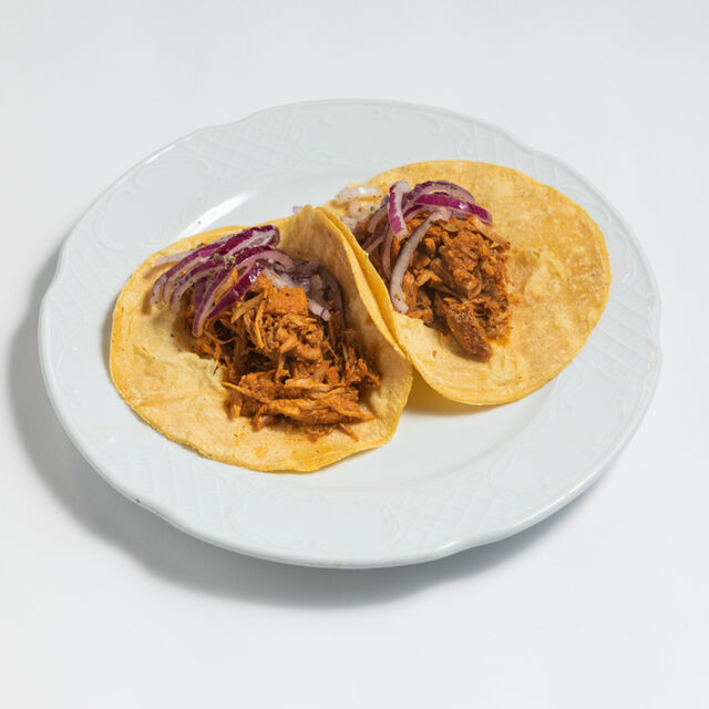 Tacos de Cochinito Pivil