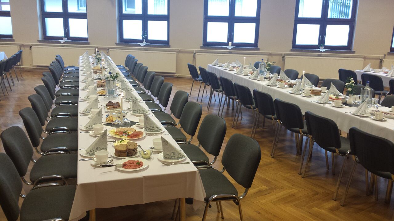 Eindeckung für Trauerfeier