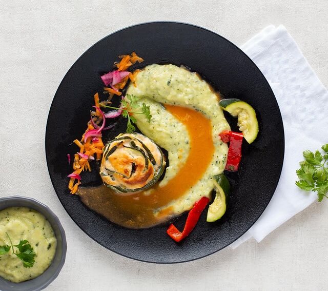 Lannière de courgette mousserile de saumon