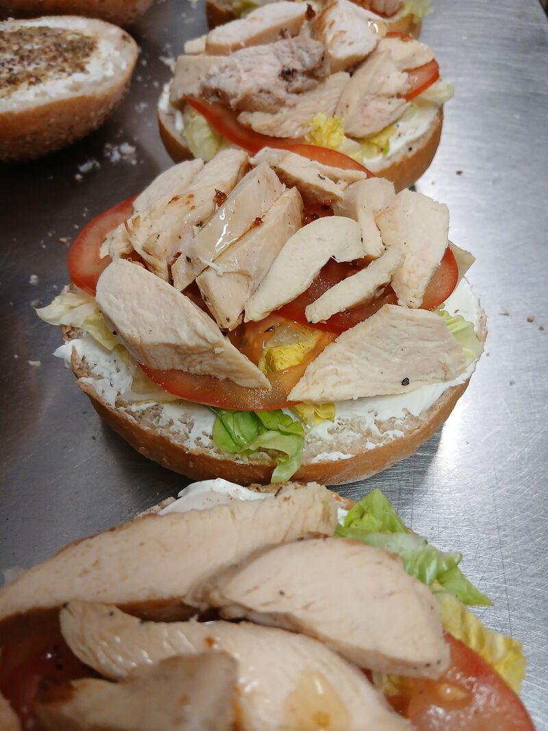 Club poulet en cours de montage 😋