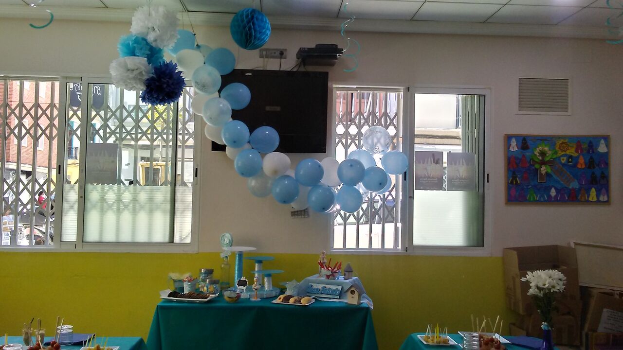 Queréis un bautizo o comunión familiar en Tots puedes celebrarlo. 