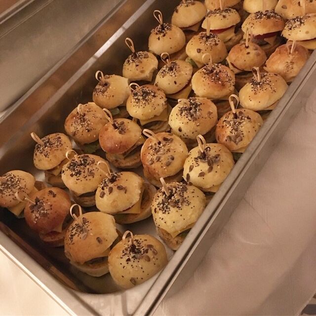 Mini Burger à la kefta 100% faits maison (viande hachée marinée à la marocaine)