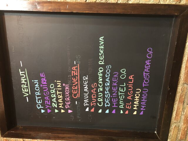 Nuestra variedad de Vermut y Cervezas!