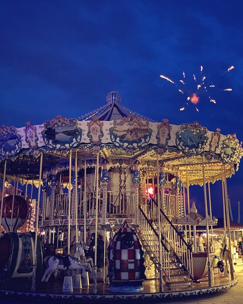 Notre beau Carrousel sous les feux 🎠✨
