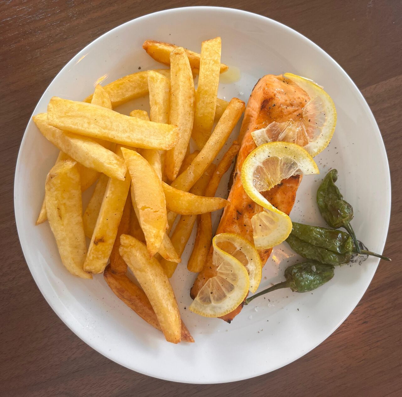 Amantes del pescado a la Brasa