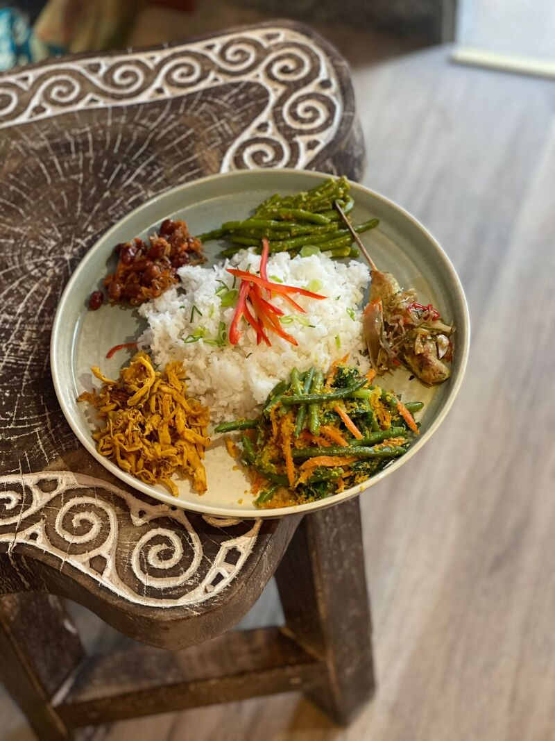 NASI CAMPUR BALI