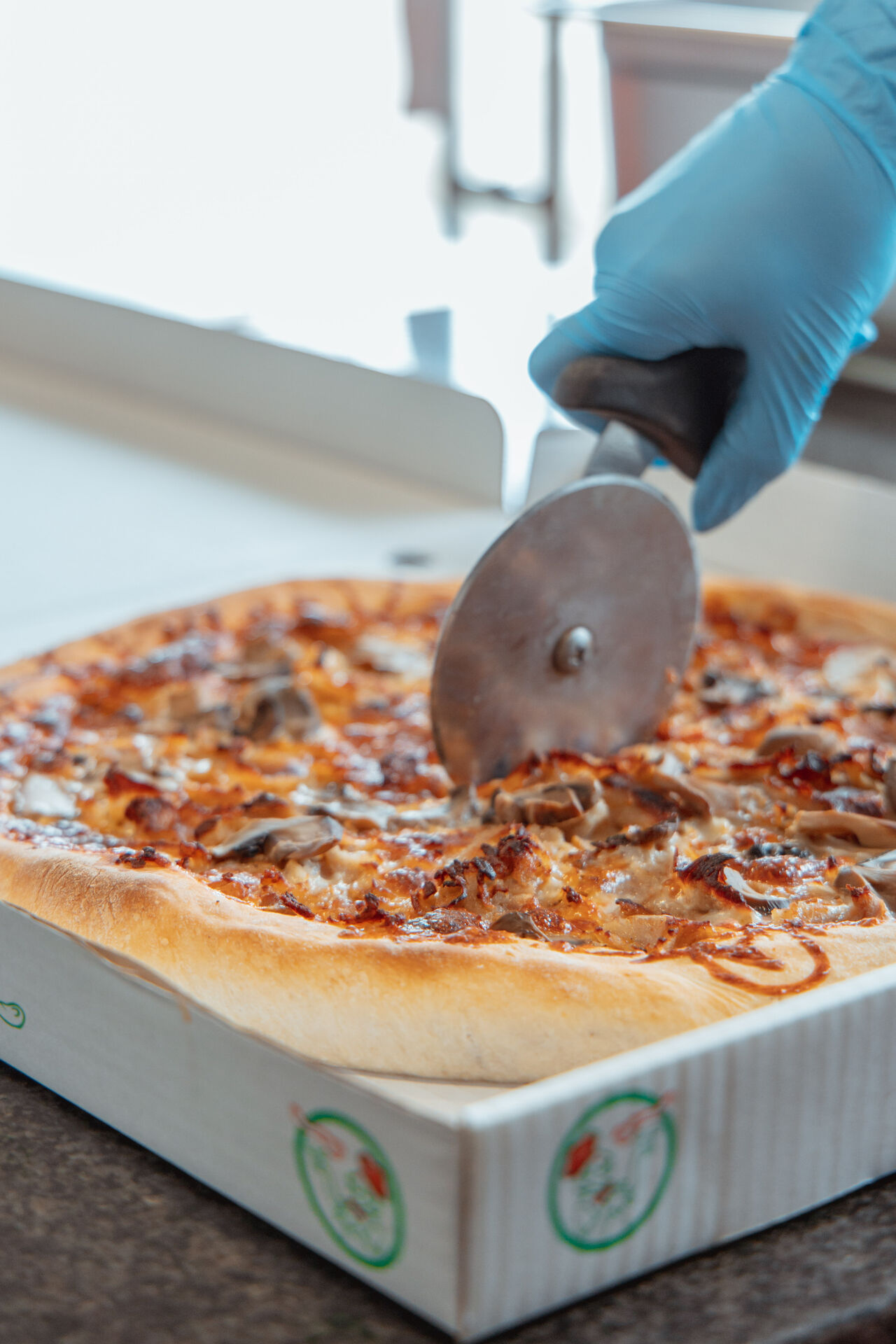 Pizzas todos os dias a todas as horas ligue e reserve 