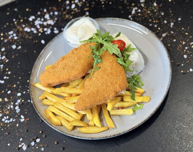 RÁNTOTT SAJT VEGYES KÖRETTEL ÉS TARTÁRRAL