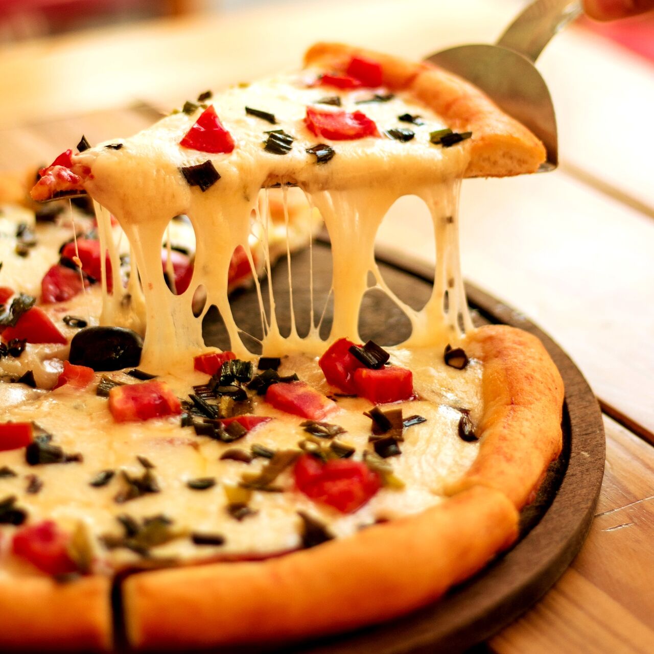 Para ver la final de la copa del rey 🏆entre el ⚽Barça y el Valencia⚽ no hace falta que vallas a Sevilla. En #SantBoi 