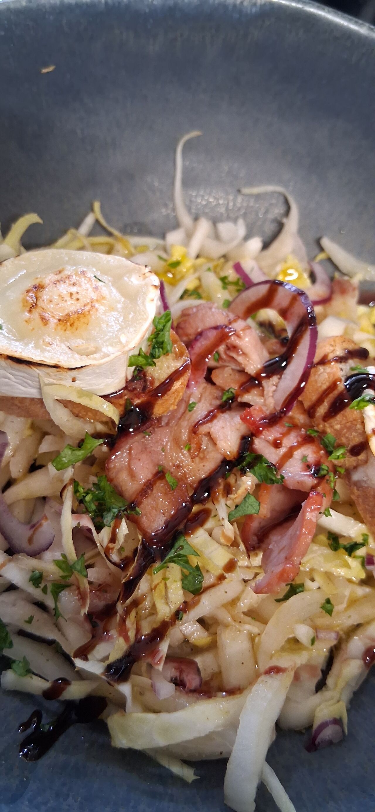 Salade chèvre chaud