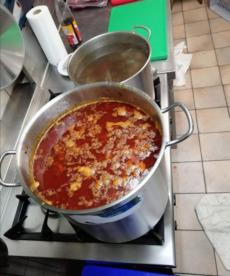 Wir machen alles frisch und hausgemacht. 