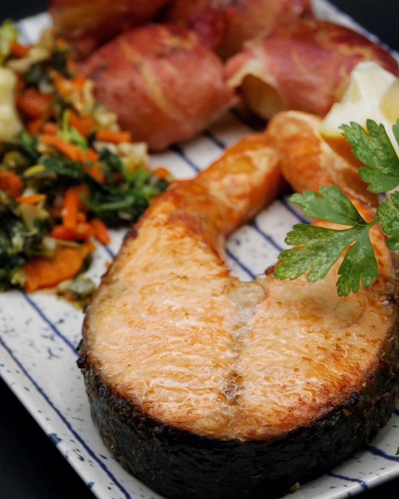 Salmão Grelhado com Presunto