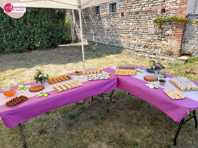 Buffet sucré pour 40 personnes pour un goûter de baptême