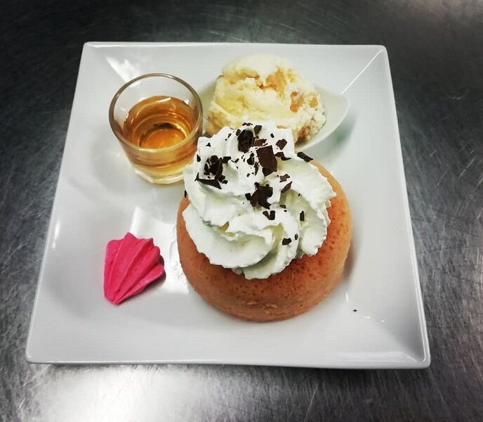 Baba au rhum artisanal
