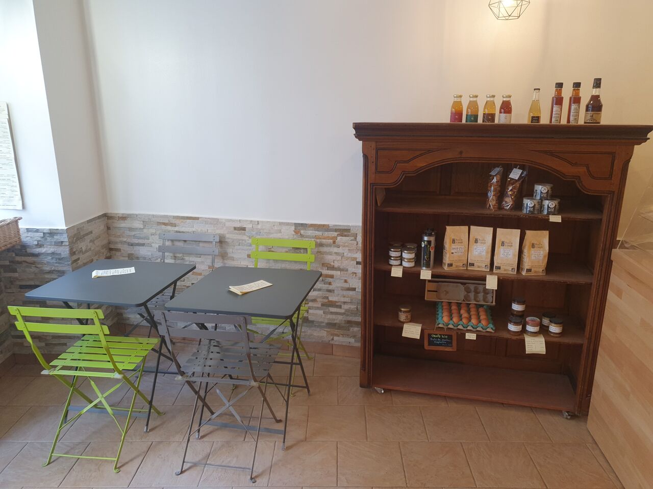 Un endroit convivial : salon de goûter